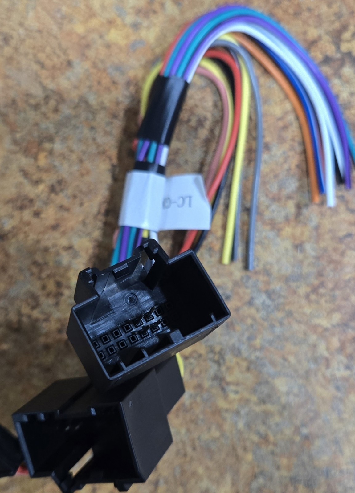 PAC C2R-GM29 LC-GM29 GM SSGM31 Radio Replacement Interface AXXESS AXDI-GLMLN29