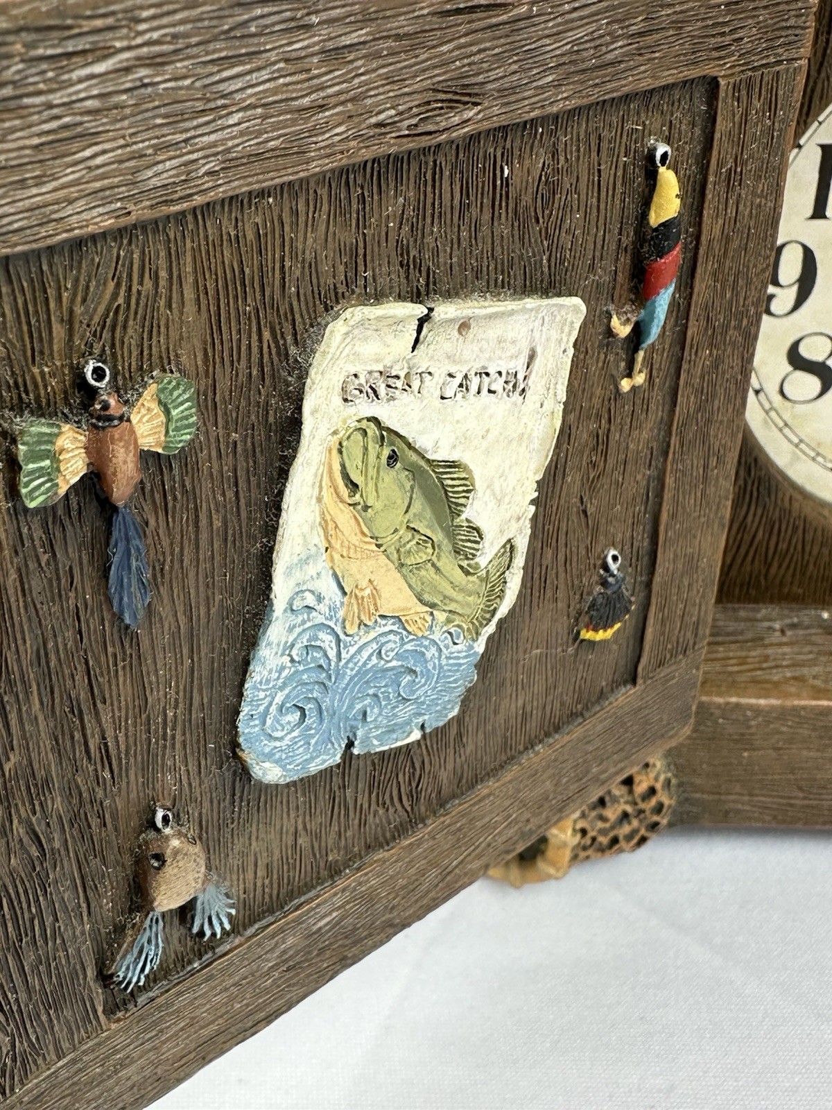 Gone Fishing Clock Figi 1999 Clock Works Rustic Cabin Fish Lantern