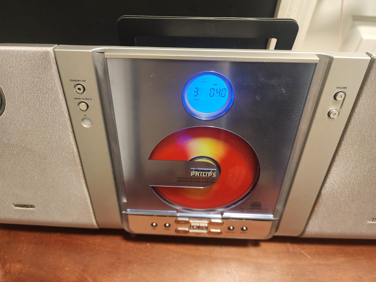 Philips Micro System MC235/37 CD Player AM/FM Radio Stereo No Remote