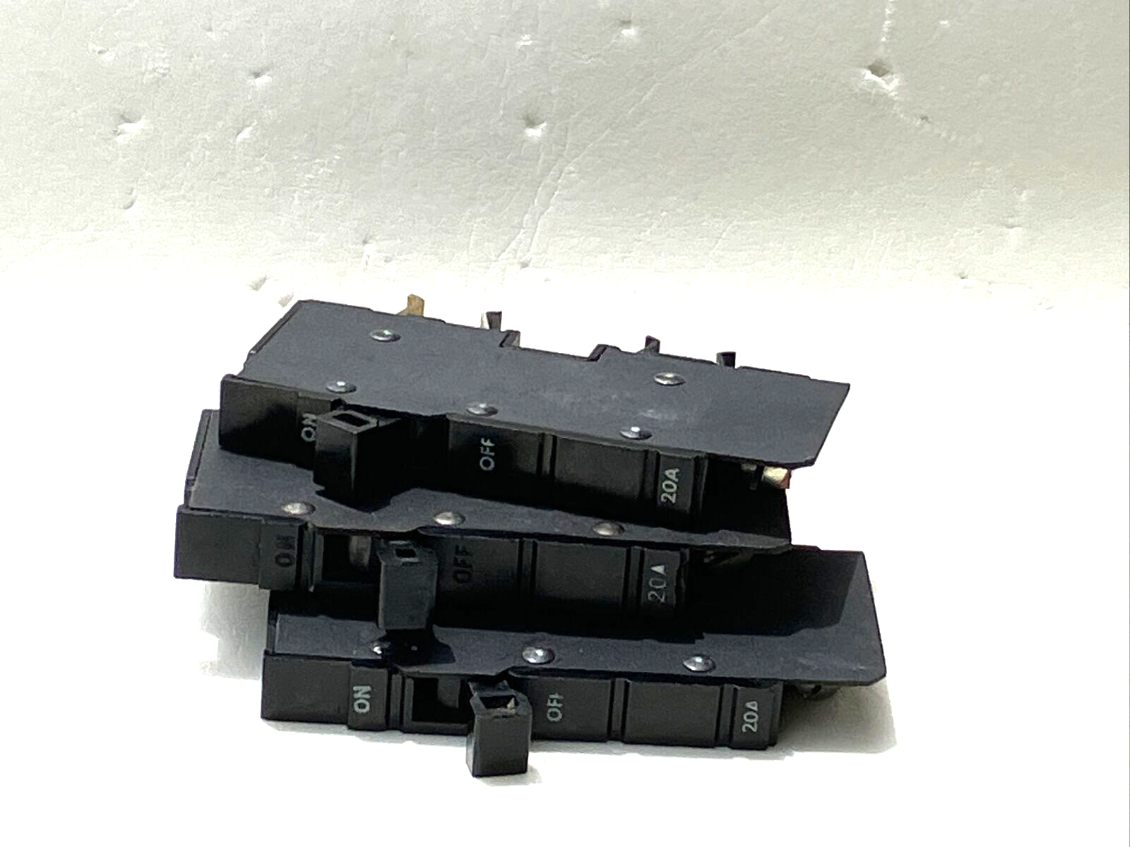 XO120 20 Amp Single Pole 20A 120V Circuit Breaker Square D / Cutler Hammer USED