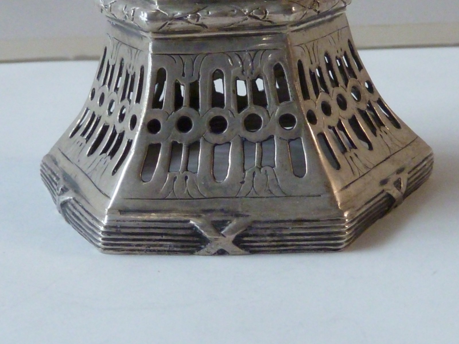 GERMAN .800 SILVER ELEGANT VASE, REPOUSSE ROSES &SWAGS ON PIERCED BODY, NO LINER