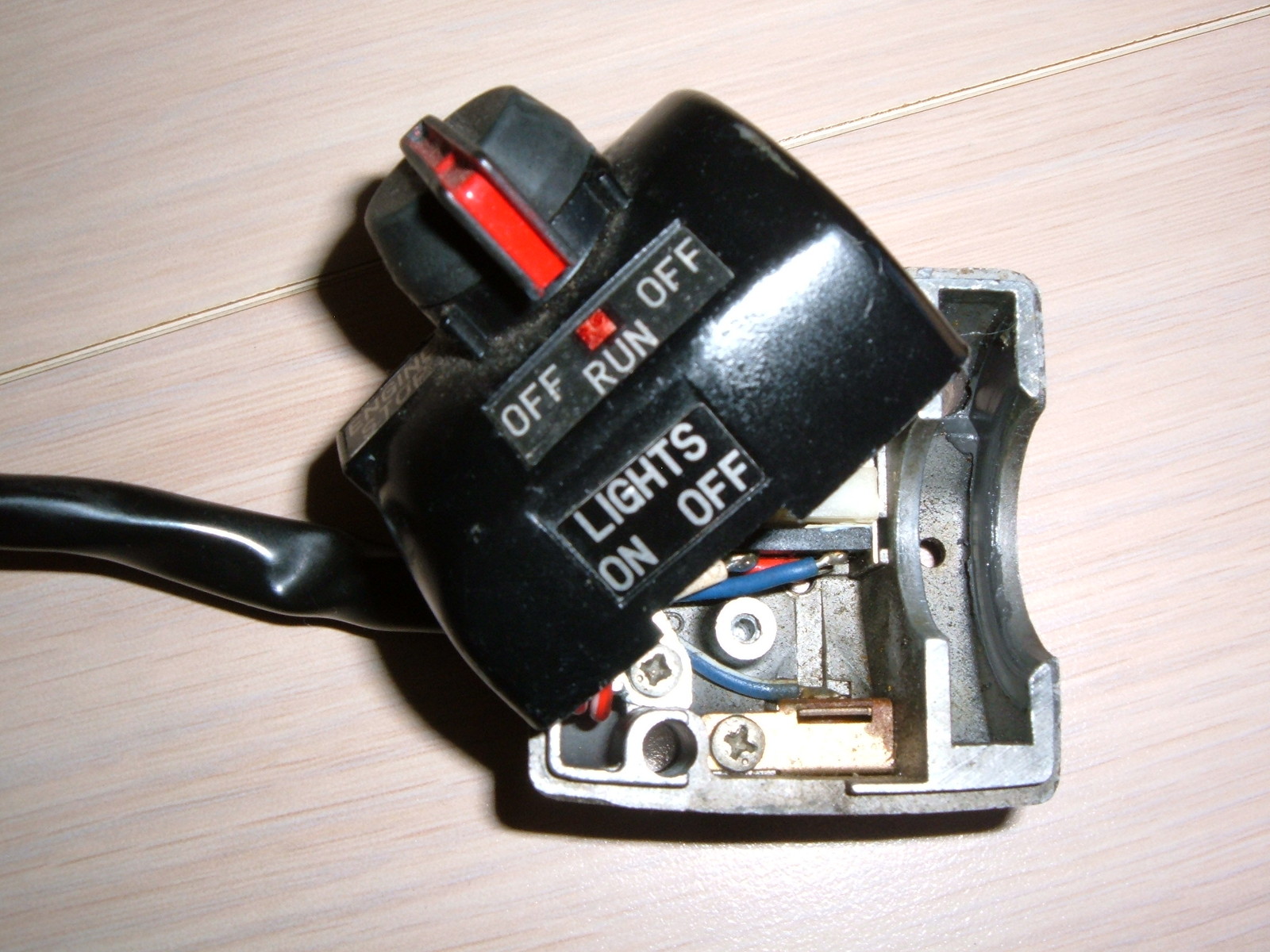 YAMAHA XJ, XS, XV, XV750, XS1100, XS650, XS850, XJ650, XS400 STARTER BUTTON NEW