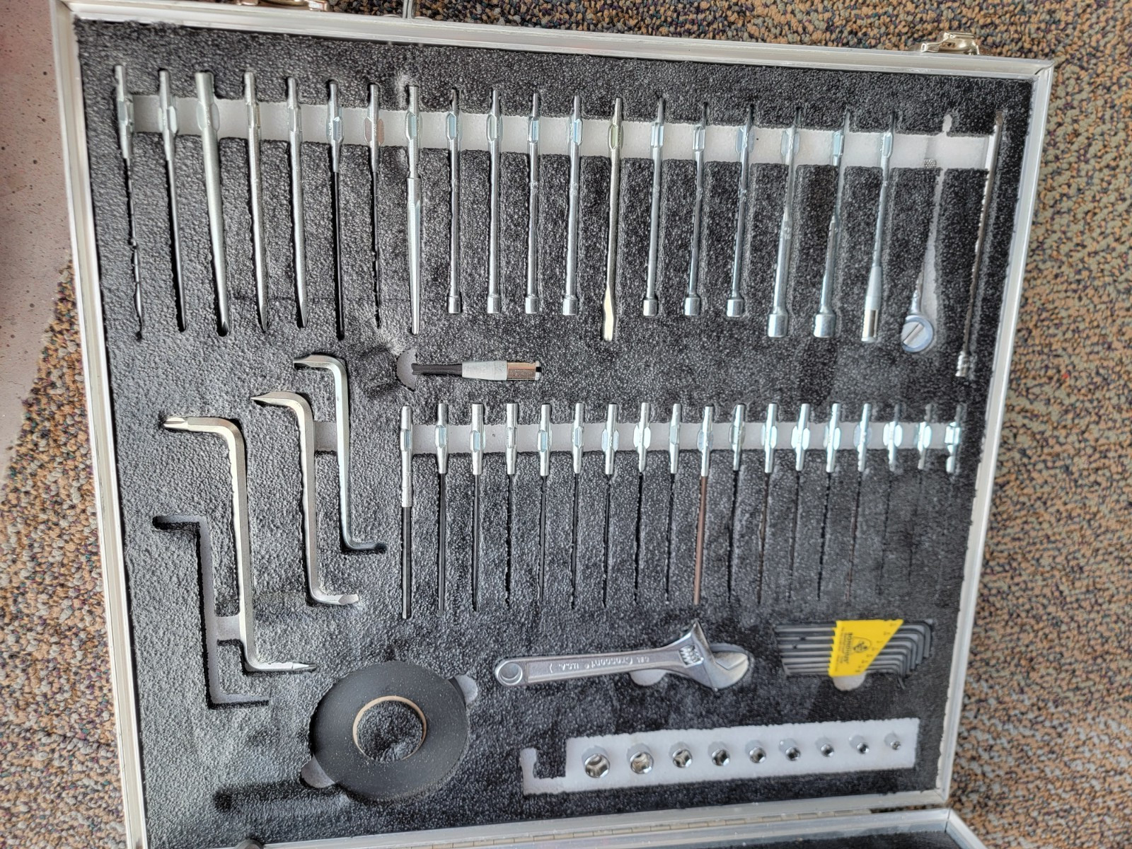 Joint Electronics Military Electronic System Tool Kit TK-105A/G Wilson Case EXC!