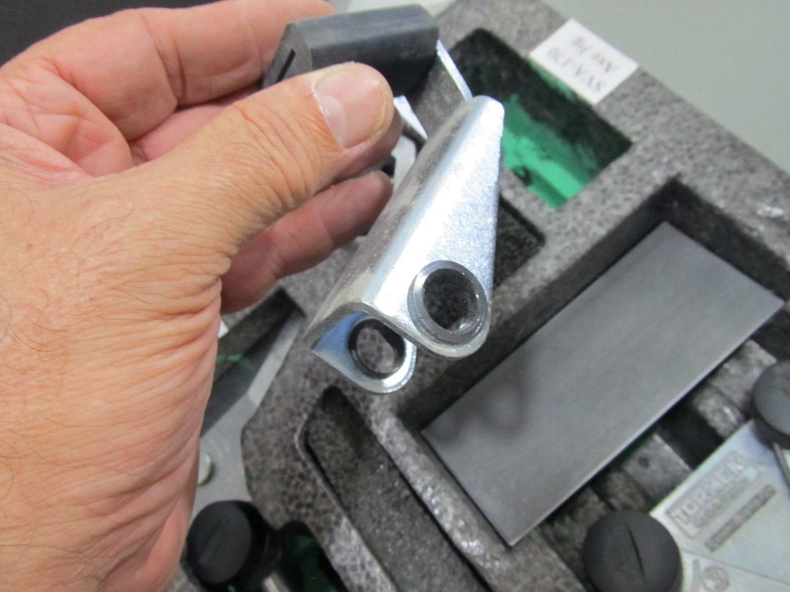 Tormek T-7 Water Cooled Sharpening System ***Pls Read