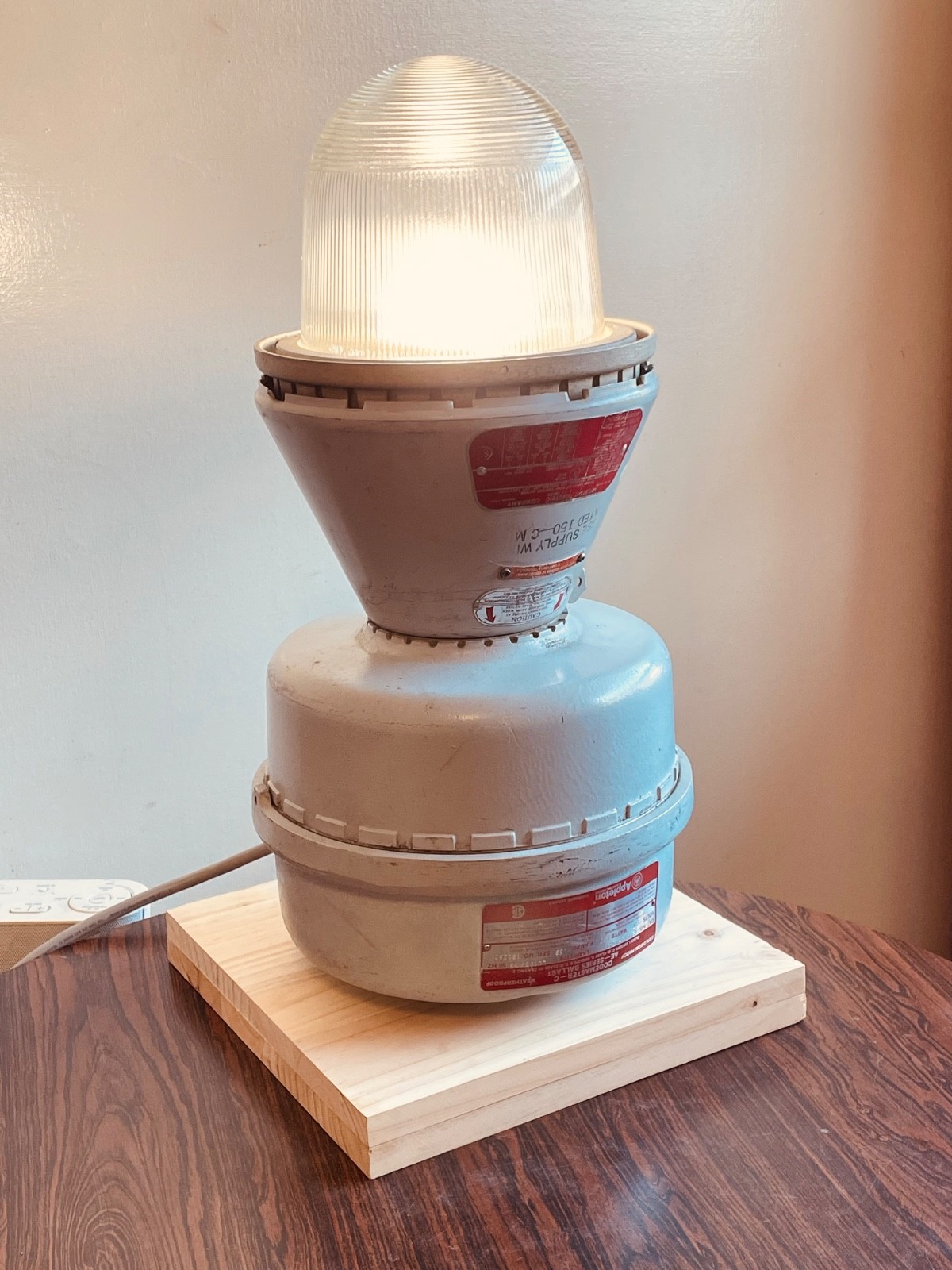Table Lamp Appleton Codemaster, converted to regular bulbs Explosion proof