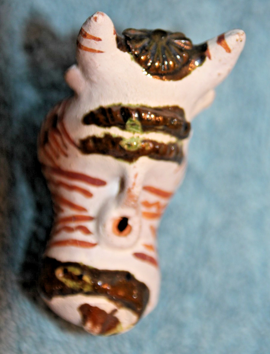 Vintage Folk Art Bull Peruvian Pottery