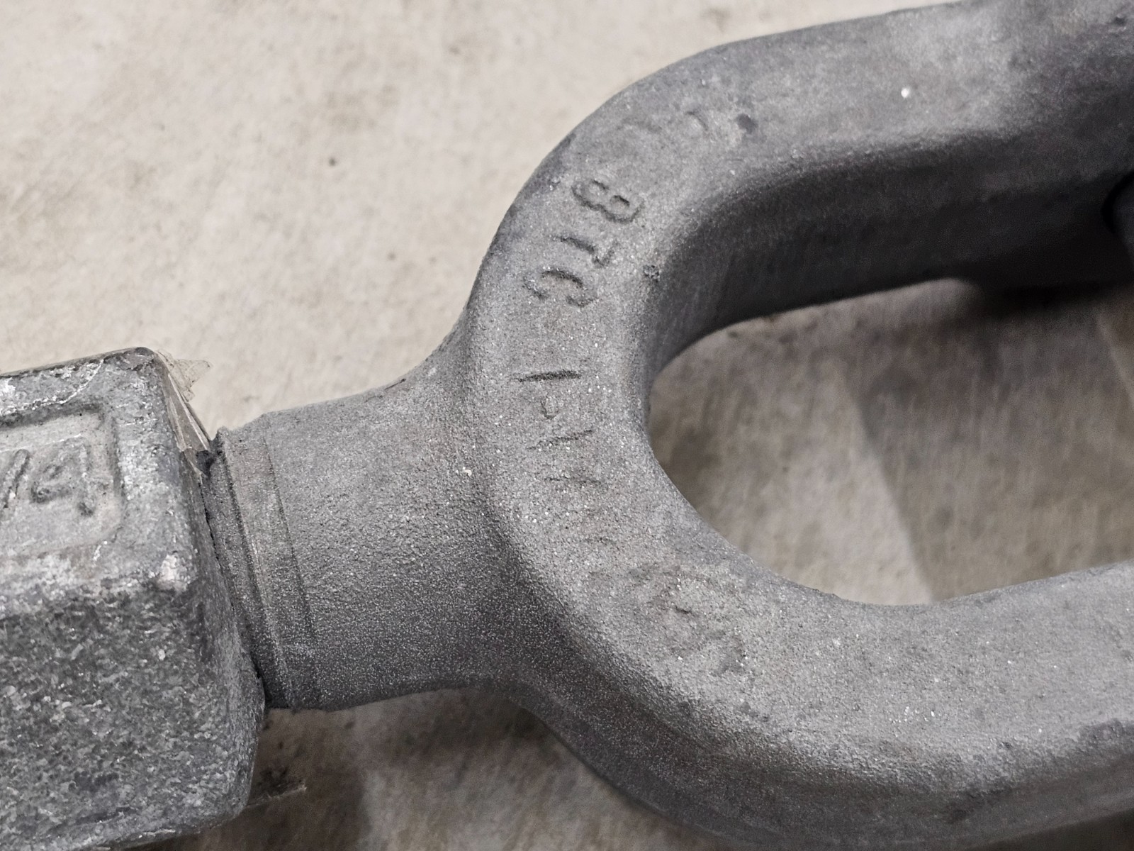 BTC Turnbuckle Jaw Chain Rigging Tension Slack Tightening 1-1/4" 1.25 24-36"