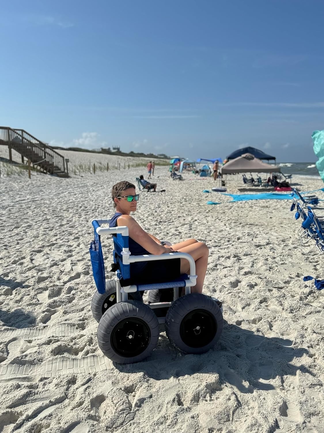 Open-Box Beach Wheelchair – 16″ Balloon Tires