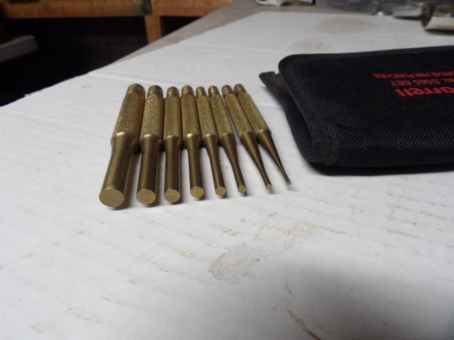 Starrett #565 Brass Drive Pin Punch Set 4-Inch with Pouch Used