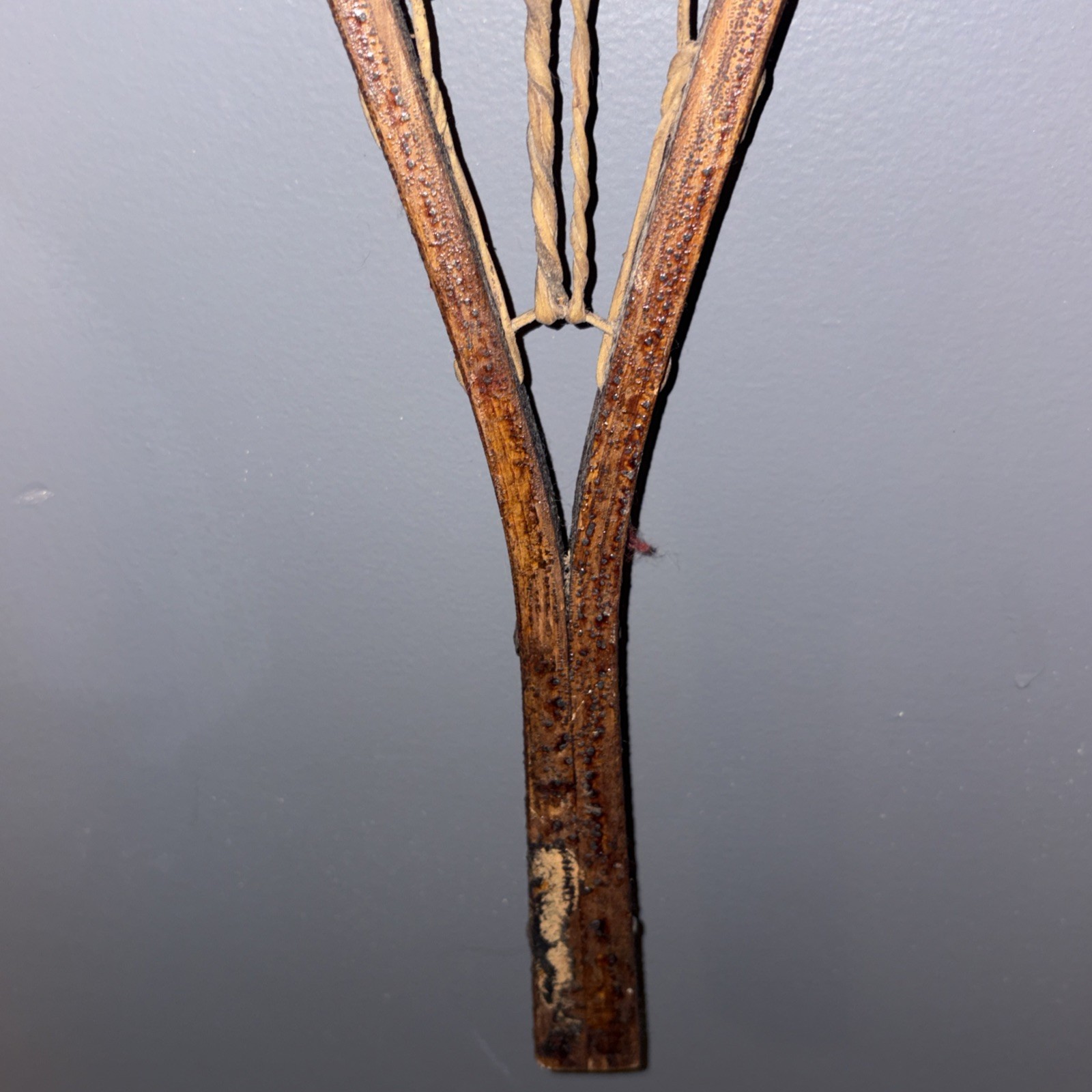 NICE PAIR OF ANTIQUE WOOD WOODEN SNOWSHOES PENOBSCOT SPECIALS MAINE