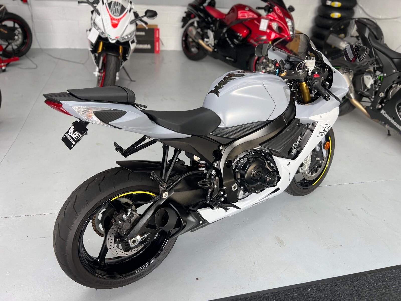 2011-2025 SUZUKI GSXR 600 750 M4 Style GP SLIP ON EXHAUST MUFFLER 11-25 NEW NB