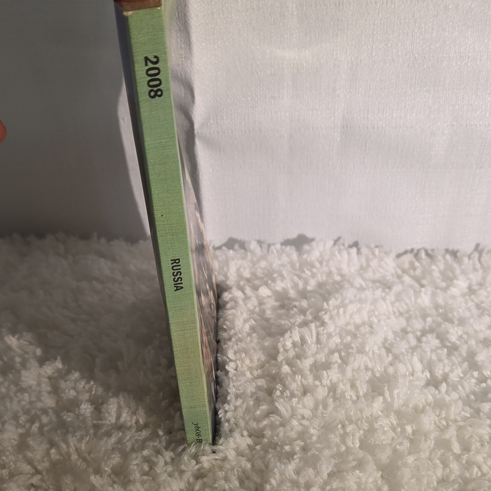 2008 Hardcover Yearbook Jehovah's Witnesses Russia Edition Christianity