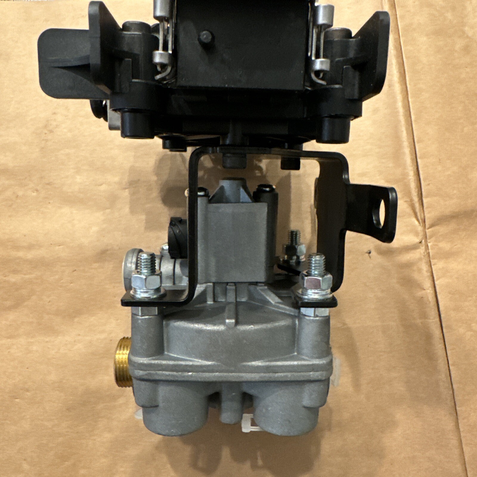 Wabco Meritor S4005001010 2S / 1M modulator Abs New