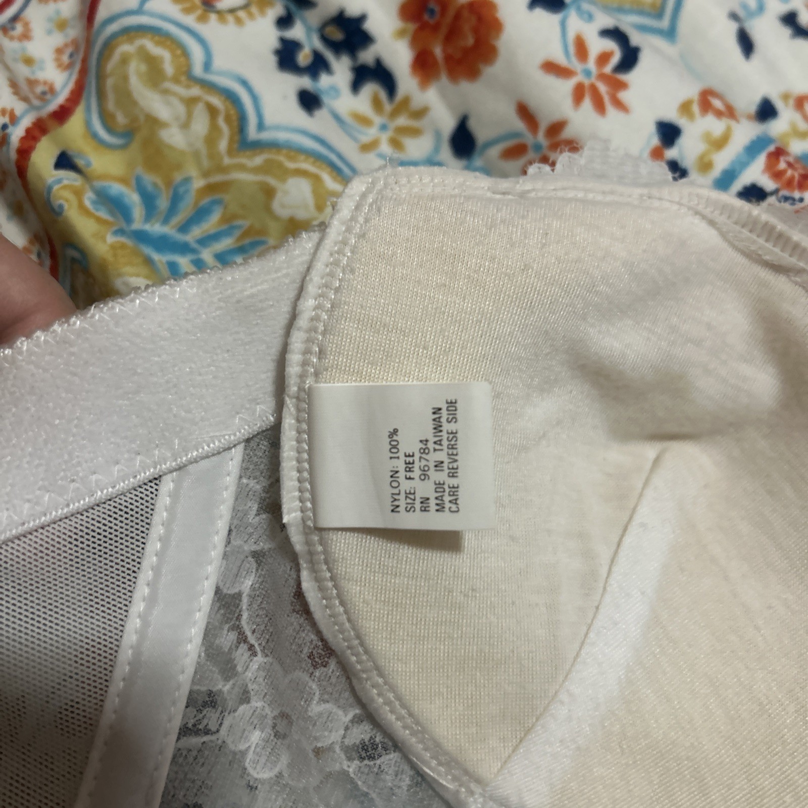 Gelmart Women’s 32A White Vintage Lace Cupped Bustier Corset Crop Strapless Top