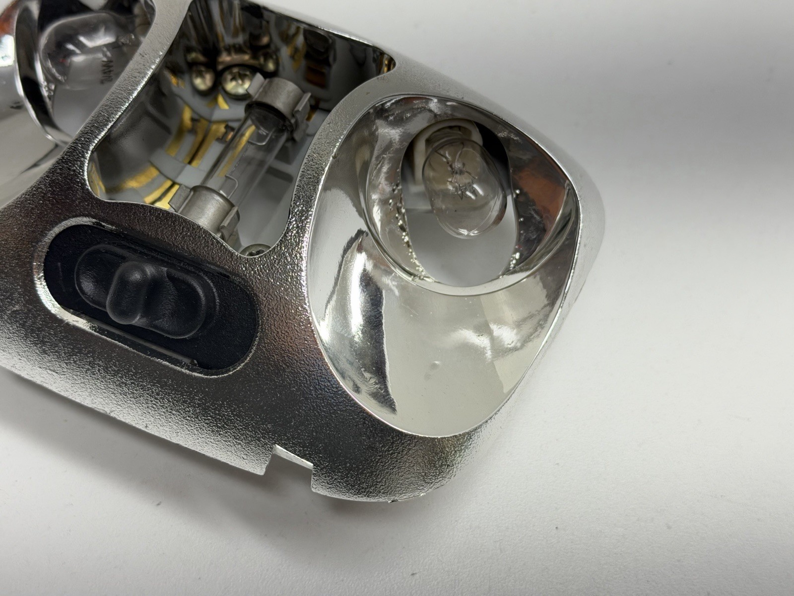 TESTED 1994 - 2004 THREE Bulb Ford Ranger Mazda Dome Light Map Overhead OEM C12