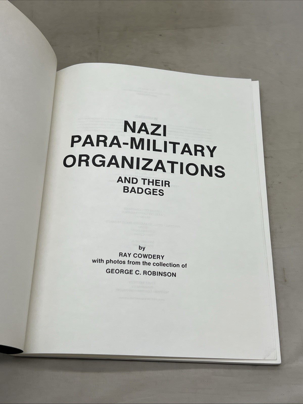 Nazi Para-Military Organizations And Their Badges Book Softcover (GG150