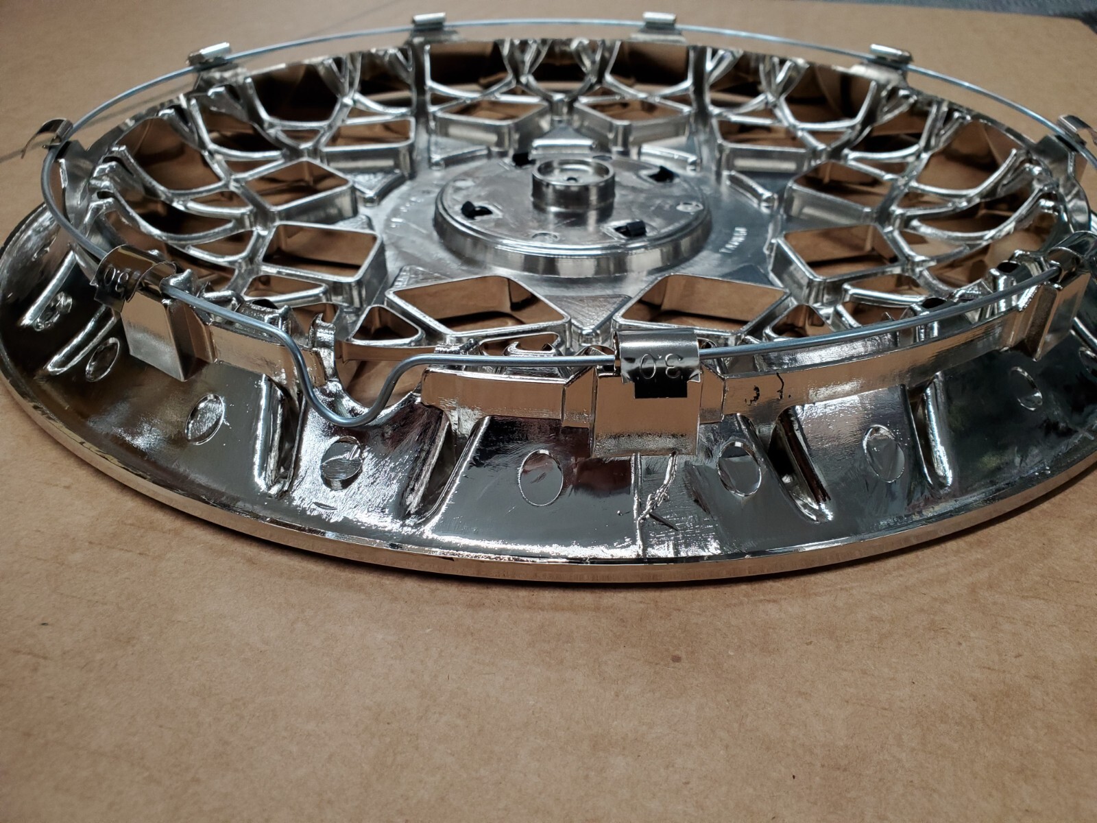 NEW 1998 - 2002 Hubcap 16" Rim Wheel Cover Chrome for Mercury Grand Marquis