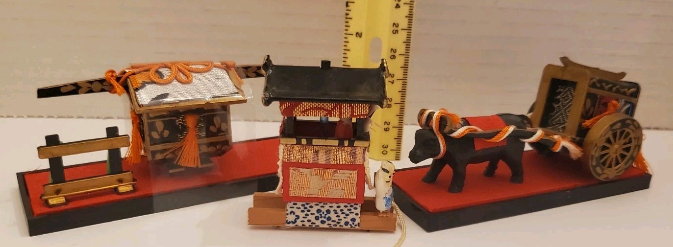 Japanese Hina Wooden Lacquer Tansu Mini Furniture Festival Cart