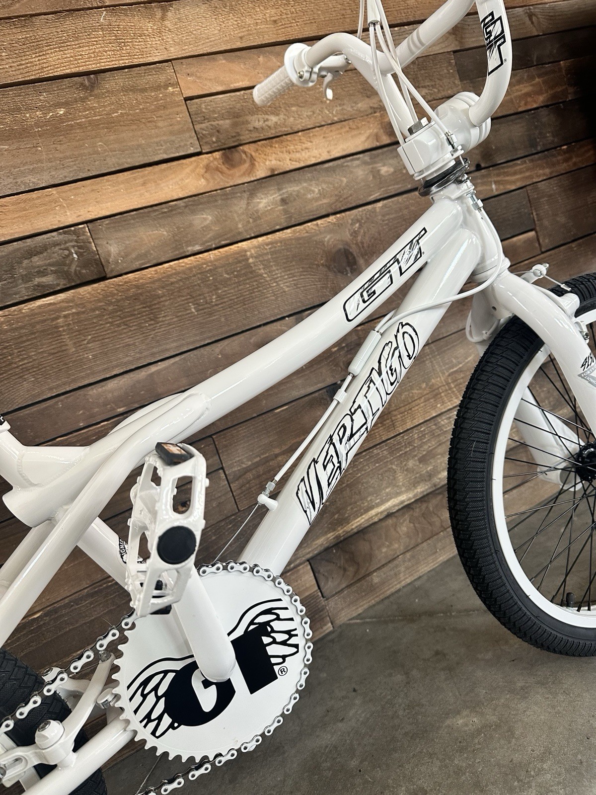 GT Vertigo Old School BMX Bike White Steel 20" Vintage Caliper Brake