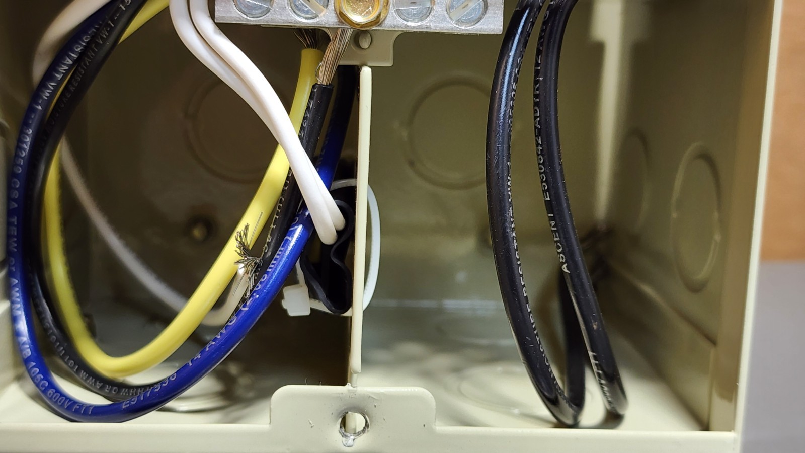 Intermatic PX300 Low Voltage Landscape Pool/Spa Light Transformer 12-14 V, 300W