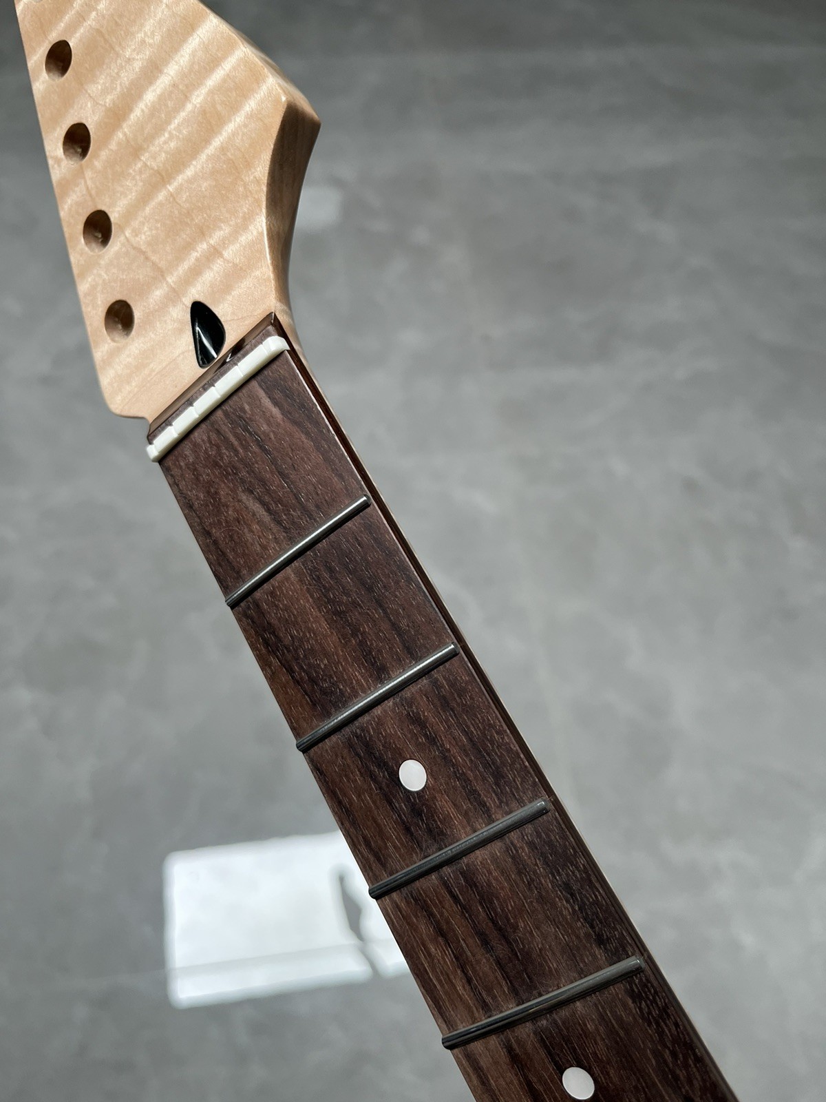 AAAA New 22Frets gloss Rosewood Natural color Flame Maple Electric guitar Neck