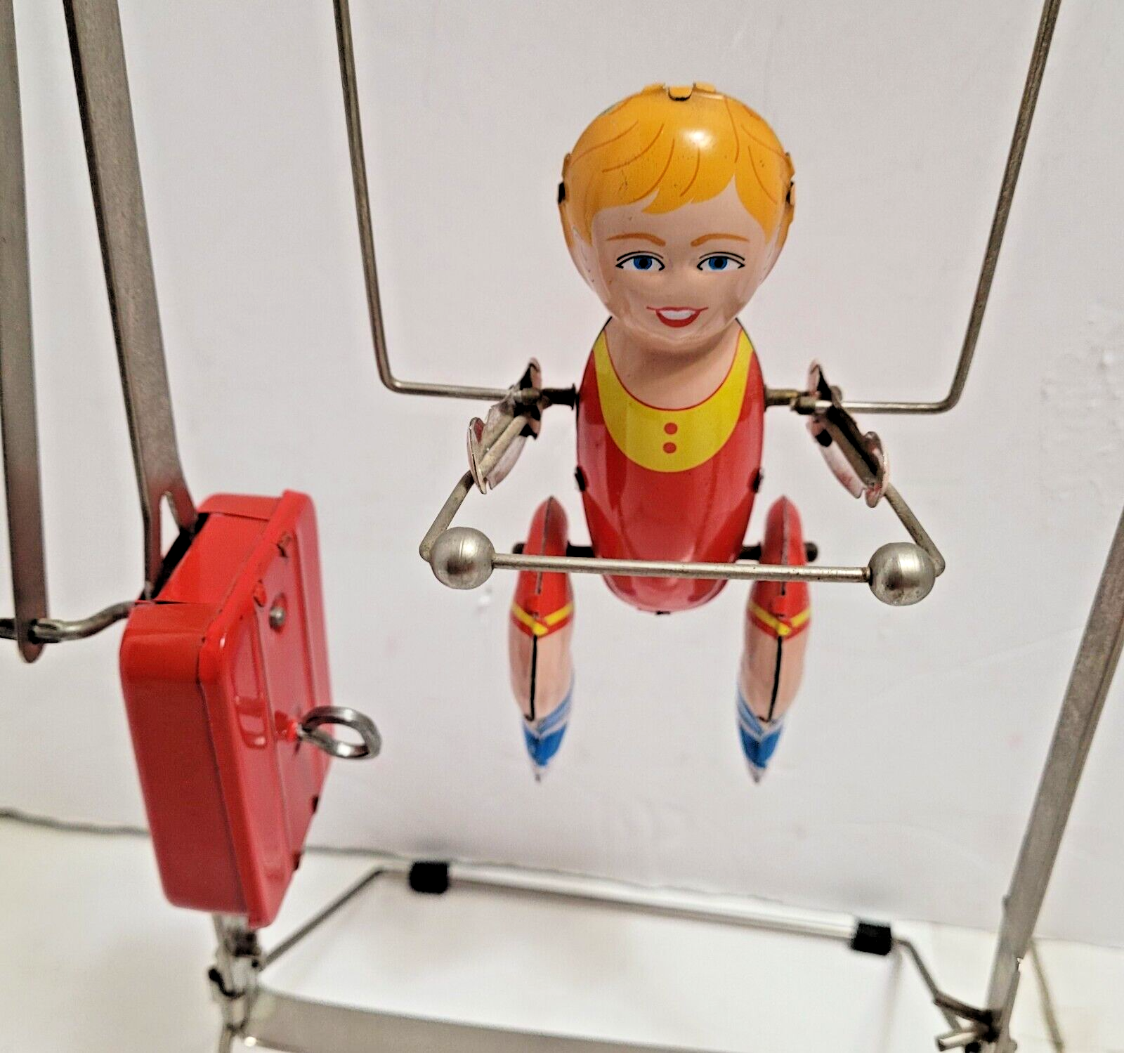 SCHYLLING TIN WIND UP TIK TAK ACROBOAT TOY