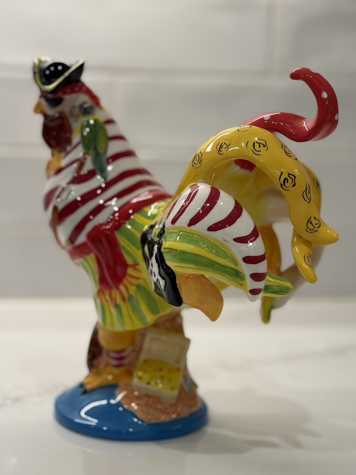 PIRATE Poultry In Motion Rooster Figure #16721 Sharon Neuhaus 10”