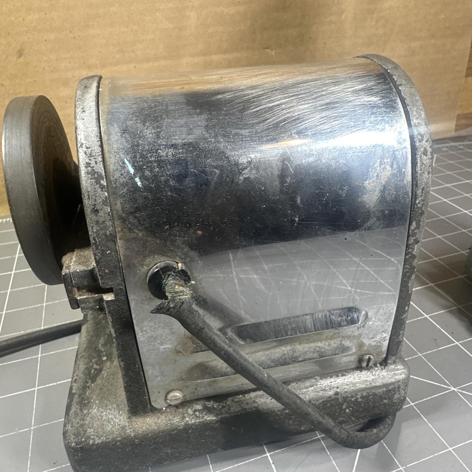 Vintage Harvey Dental Specialty Company Instruments Sharpener Model 4 USA