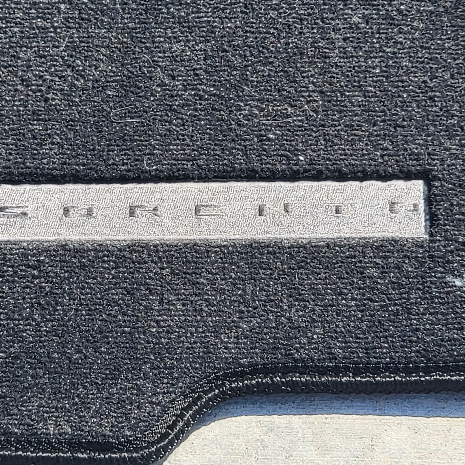 Kia Sorento Floormats Set 3rd Row Floor Mats Black Carpet OEMR5F14 AC040/140