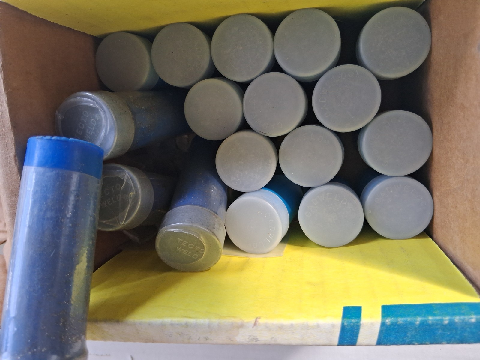 (LOT of 41pcs) Mix Erico Welding Merteral (TOTAL 41 PCS) , CA25, XL32, 65, 90,