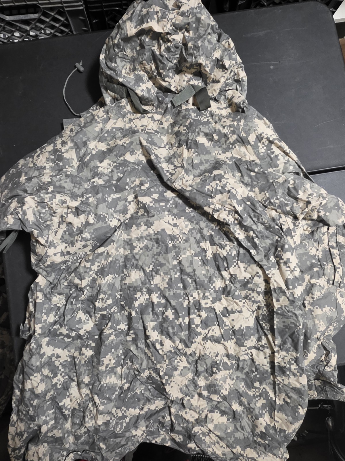 LOT Army MOLLE UCP woodland pouches assault pack protective undergarment gloves