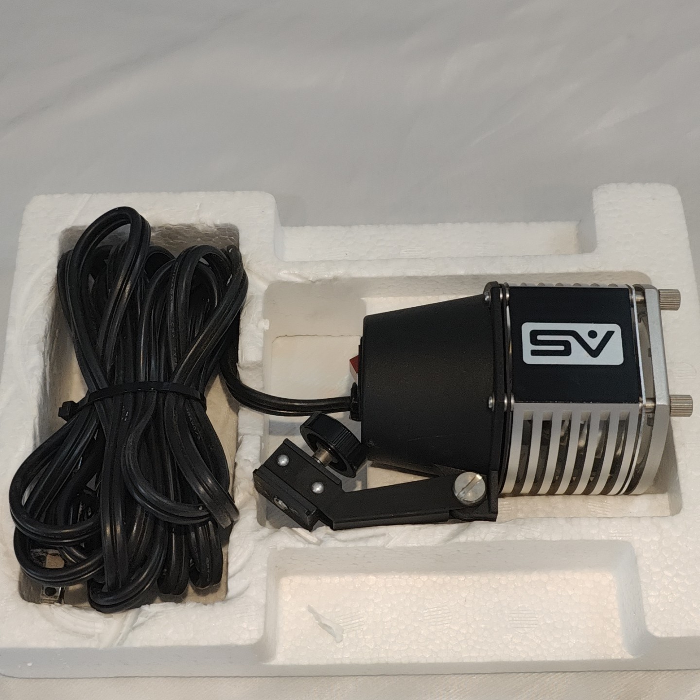 Smith Victor SV Video Light Q150 150W Fits Most Video And 35mm Cameras Works