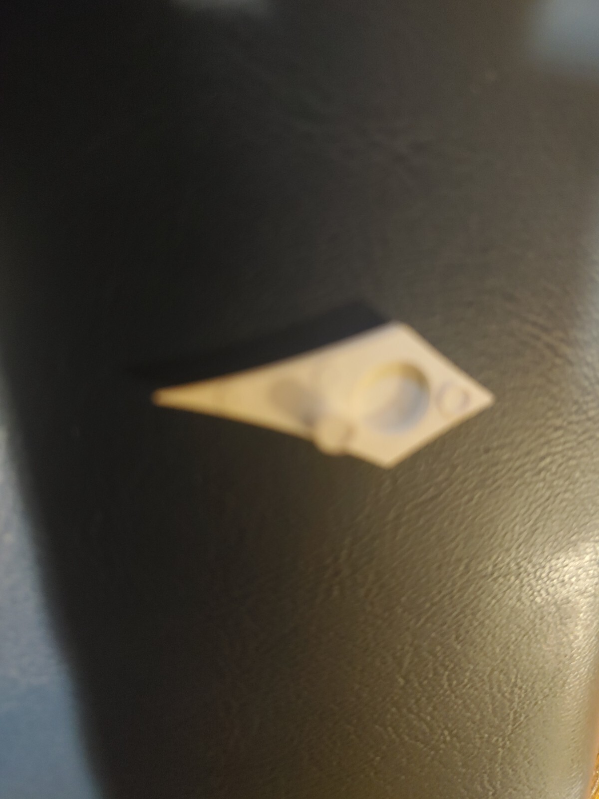 New!! Remington 1100 Grip Cap Inlay ( WHITE DIAMOND)-F15390B