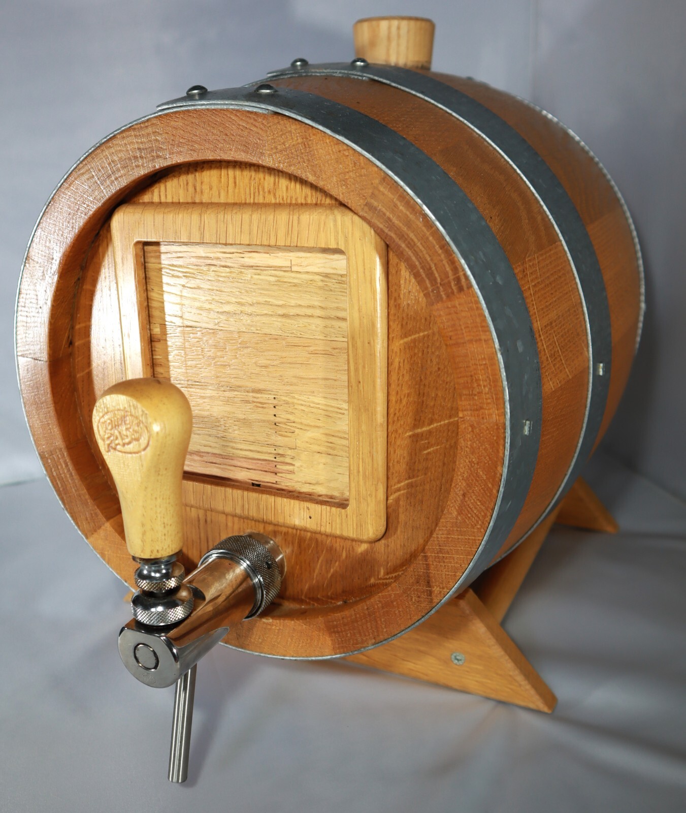 Wood Display Barrel for Bourbon, Whisky, Rye, etc. - holds up to 5 Liters