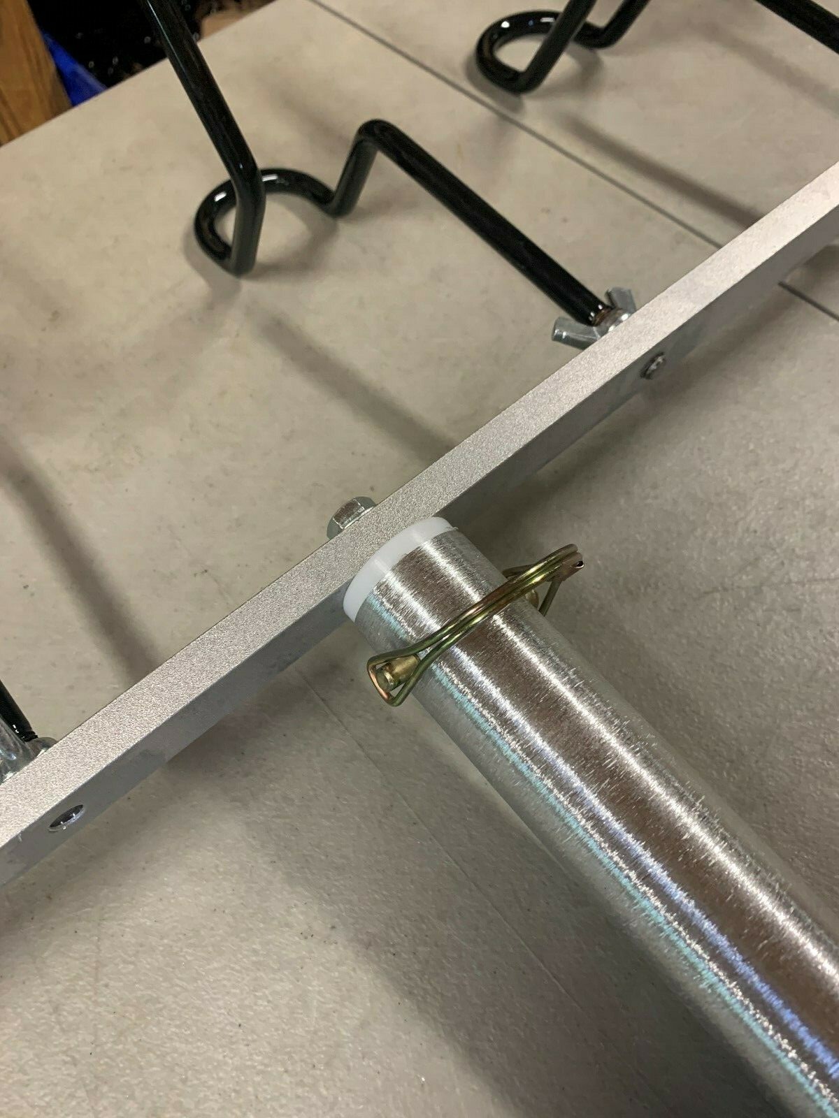 36 inch T-bar With 6 holders 3/4 inch screw in Seat Pedestal Add Dual Angles