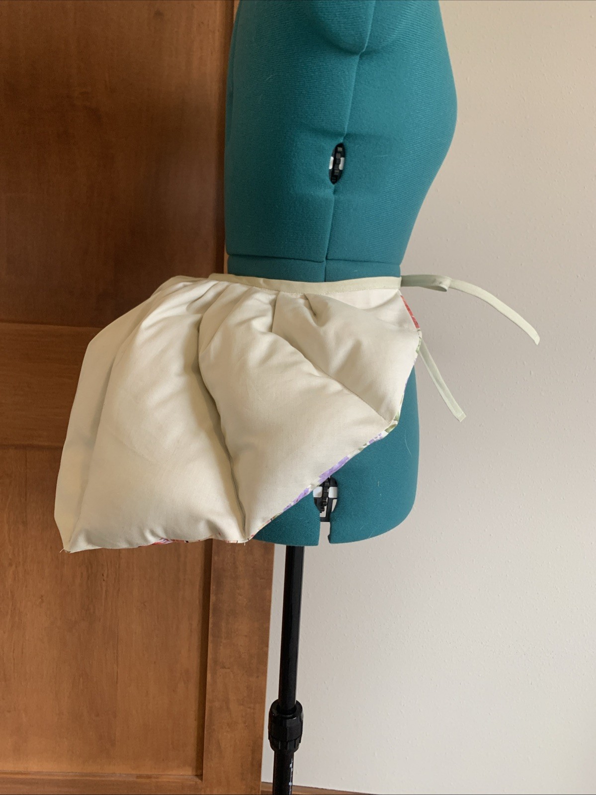 Reversible Bum Roll, Rump, Bustle. Colonial, Victorian. 18th C Replica. NWOT.