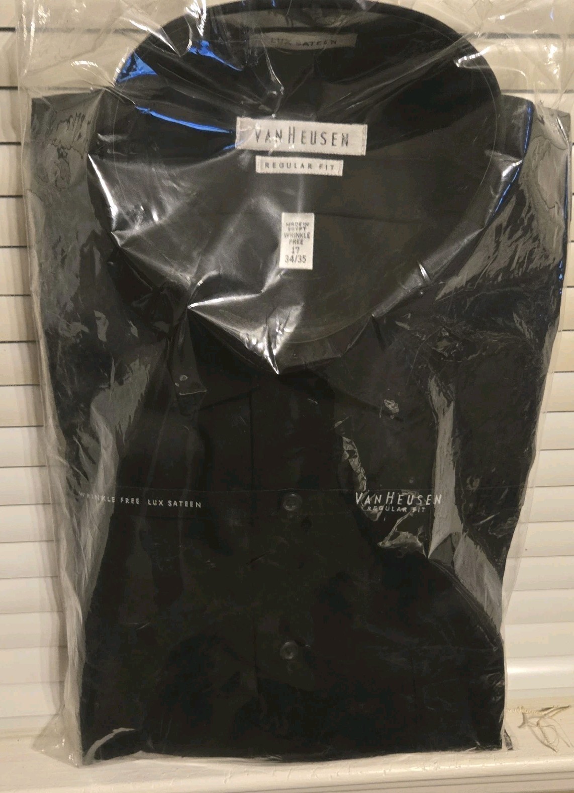 Van Heusen Men's Lux Sateen Solid Black Dress Shirt 17 34/35  Regular Fit Nwt