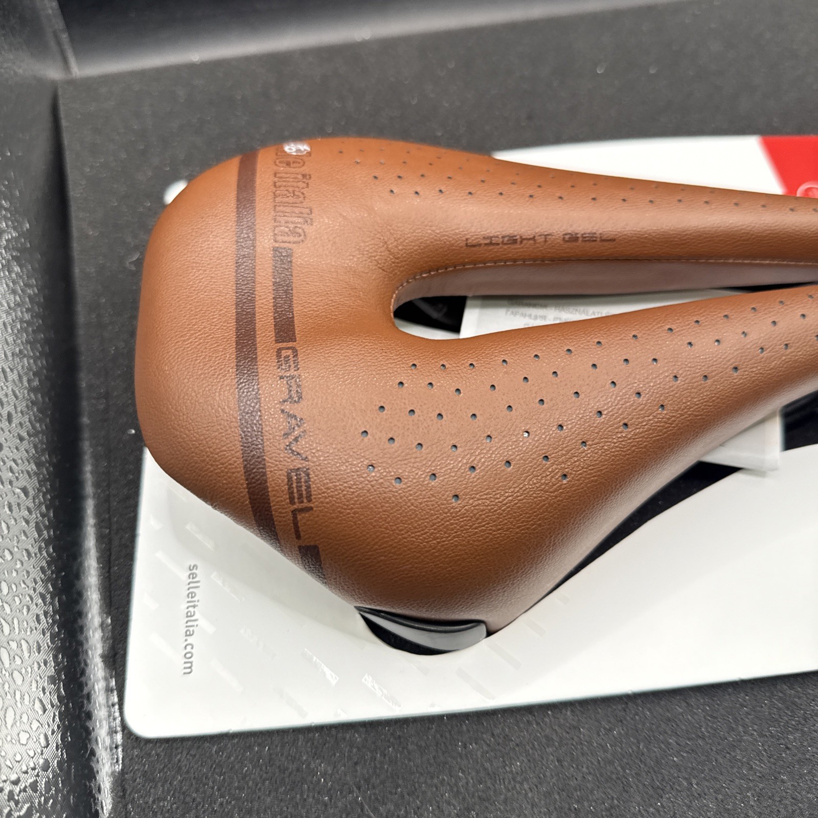 Selle Italia Novus Boost Gravel Heritage L3 Superflow 148mm Ti316 (9419-61)