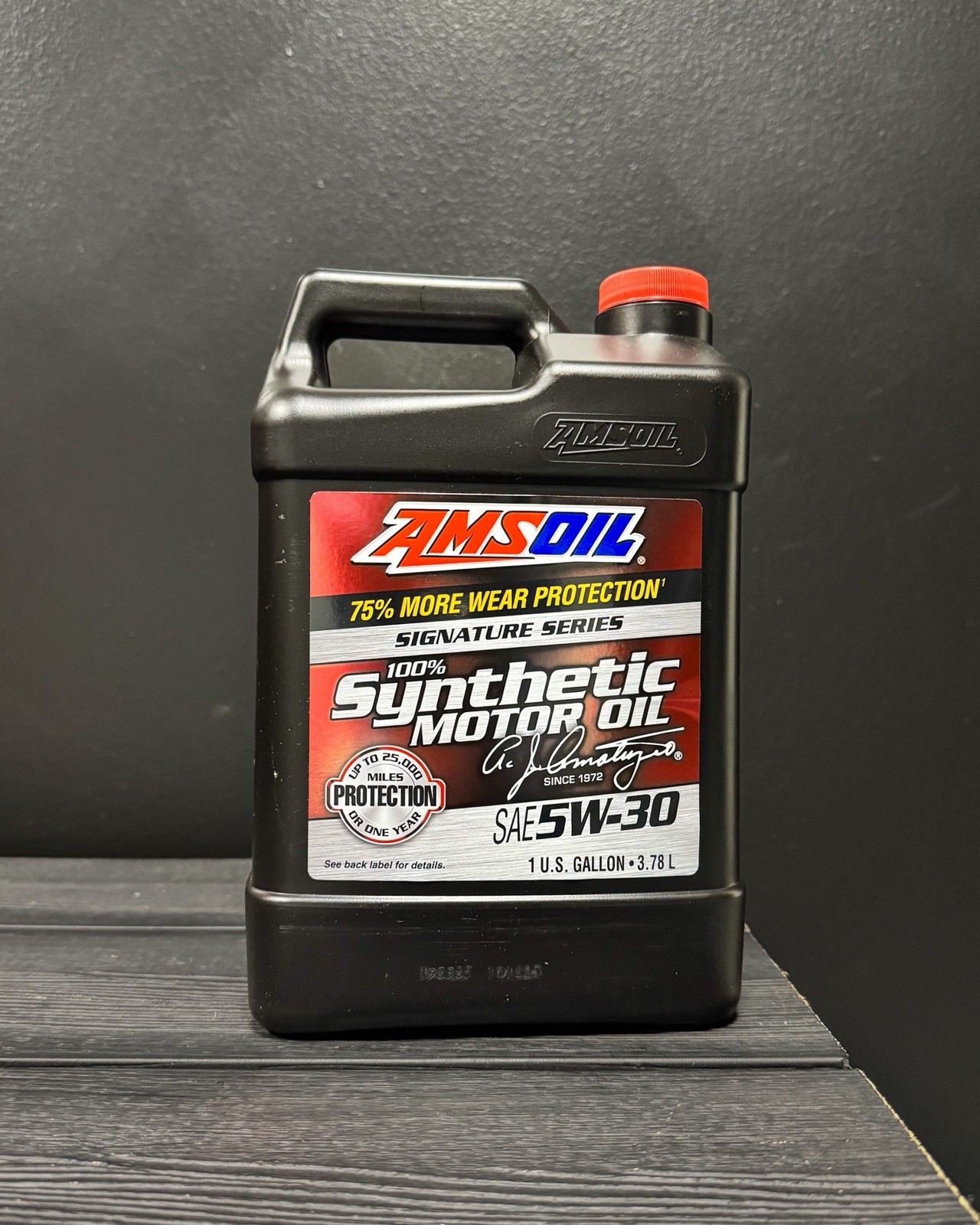 Amsoil Signature series 5W30 Synthetic MOTOR OIL - 1 Gallon