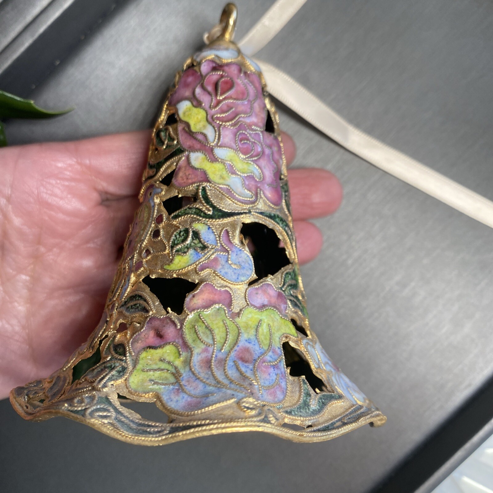 Vintage Bell Cloisonne Enamel Estate Pre-Owned Hand Crafted Bird Flower Pierced