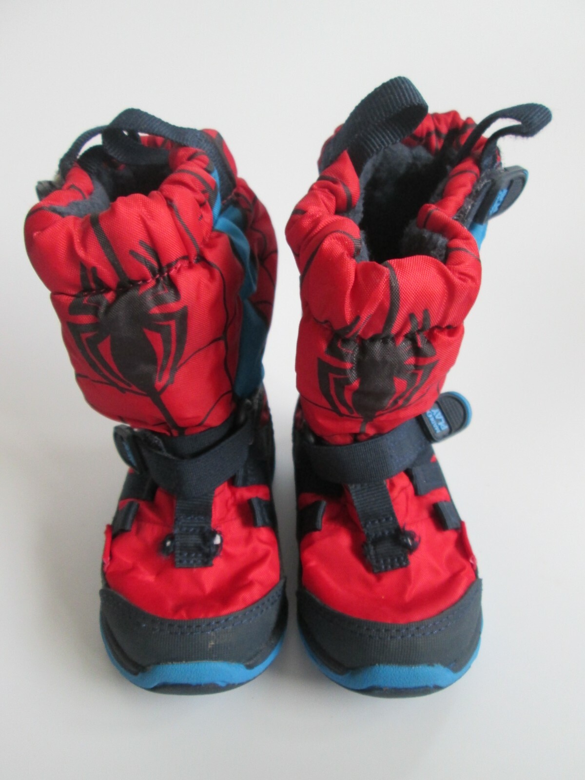 STRIDE RITE Winter Snow Boots Size 4 Sneaker Boot Red Spider-Man Made 2 play M2P