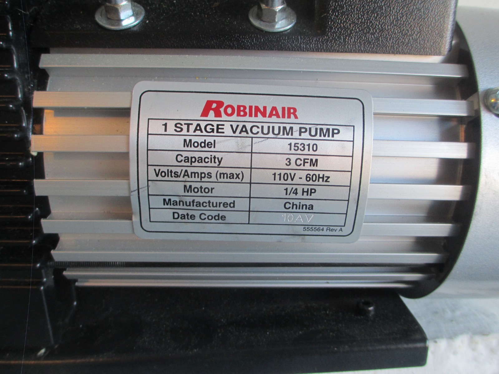 Robinair (15310) VacuMaster Single Stage Vacuum Pump - Single-Stage
