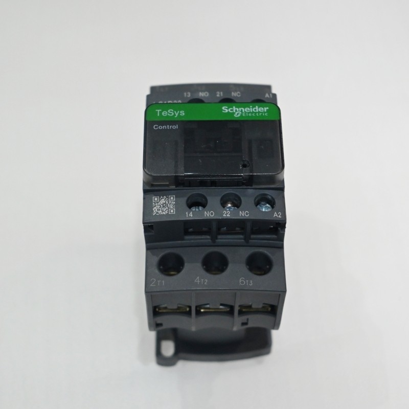 LC1D32G7 Schneider New Contactor: 3-Phase 3NO, 120VAC 50/60Hz Coil, US In-Stock