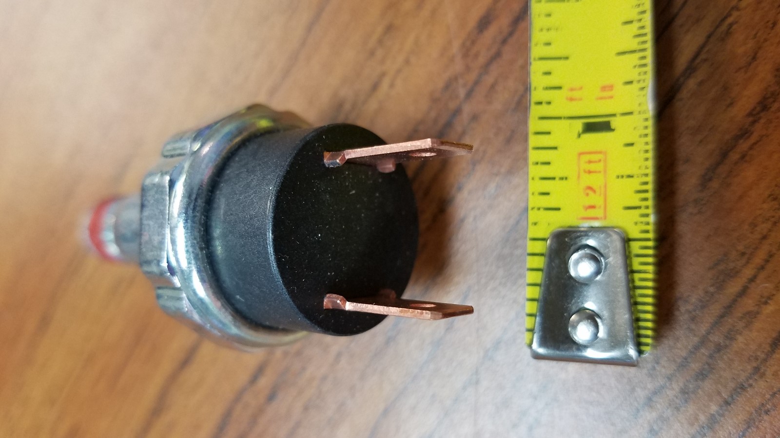 Low Lube Air Oil Pressure Switch as Compared to Haas® PN# 93-1311 / 93-1311A