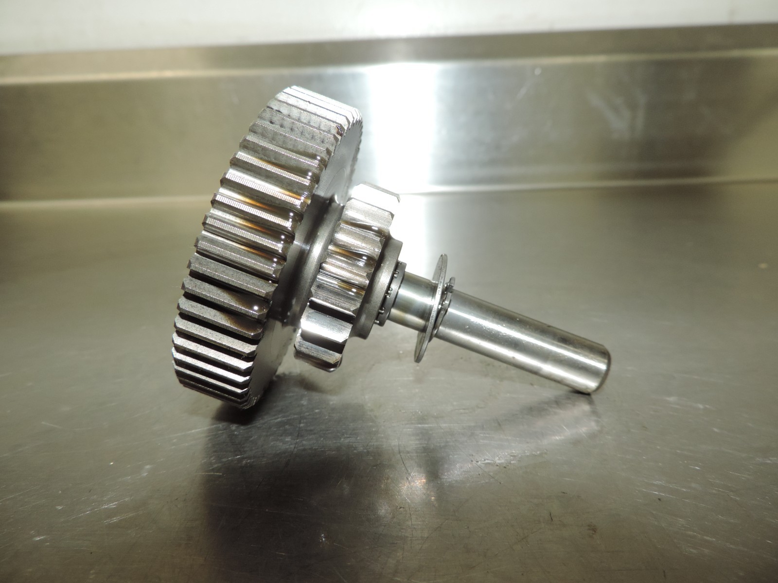 1999 Yamaha Warrior 350 YFM350X Starter Idler Gear Shaft