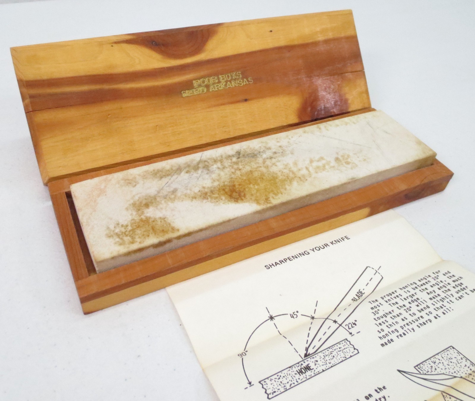 Vintage Poor Boys Whetstone Arkansas Oilstone 8 inch Sharpening Stone w Cedar Bo