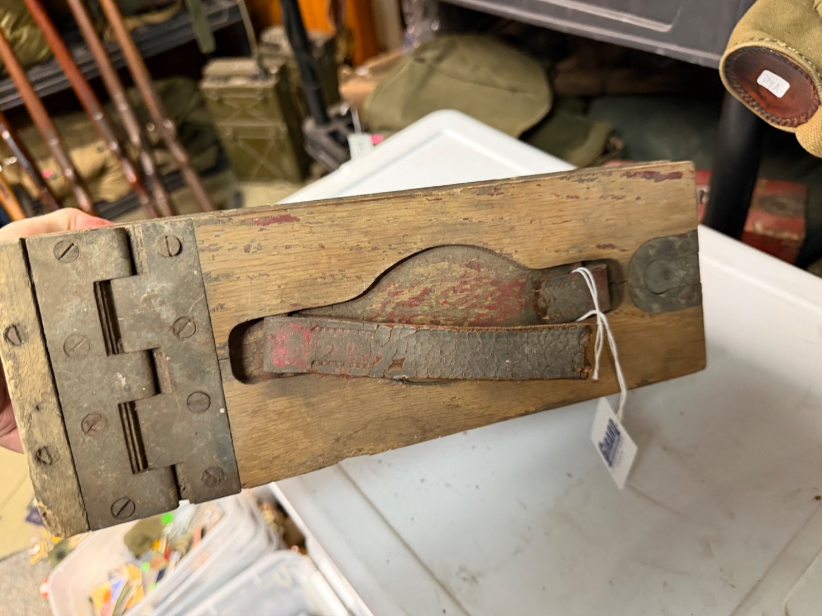 ORIGINAL WWI WWII US ARMY M1917 BROWNING 1919 WOODEN AMMO CHEST BOX-STRAP REPAIR