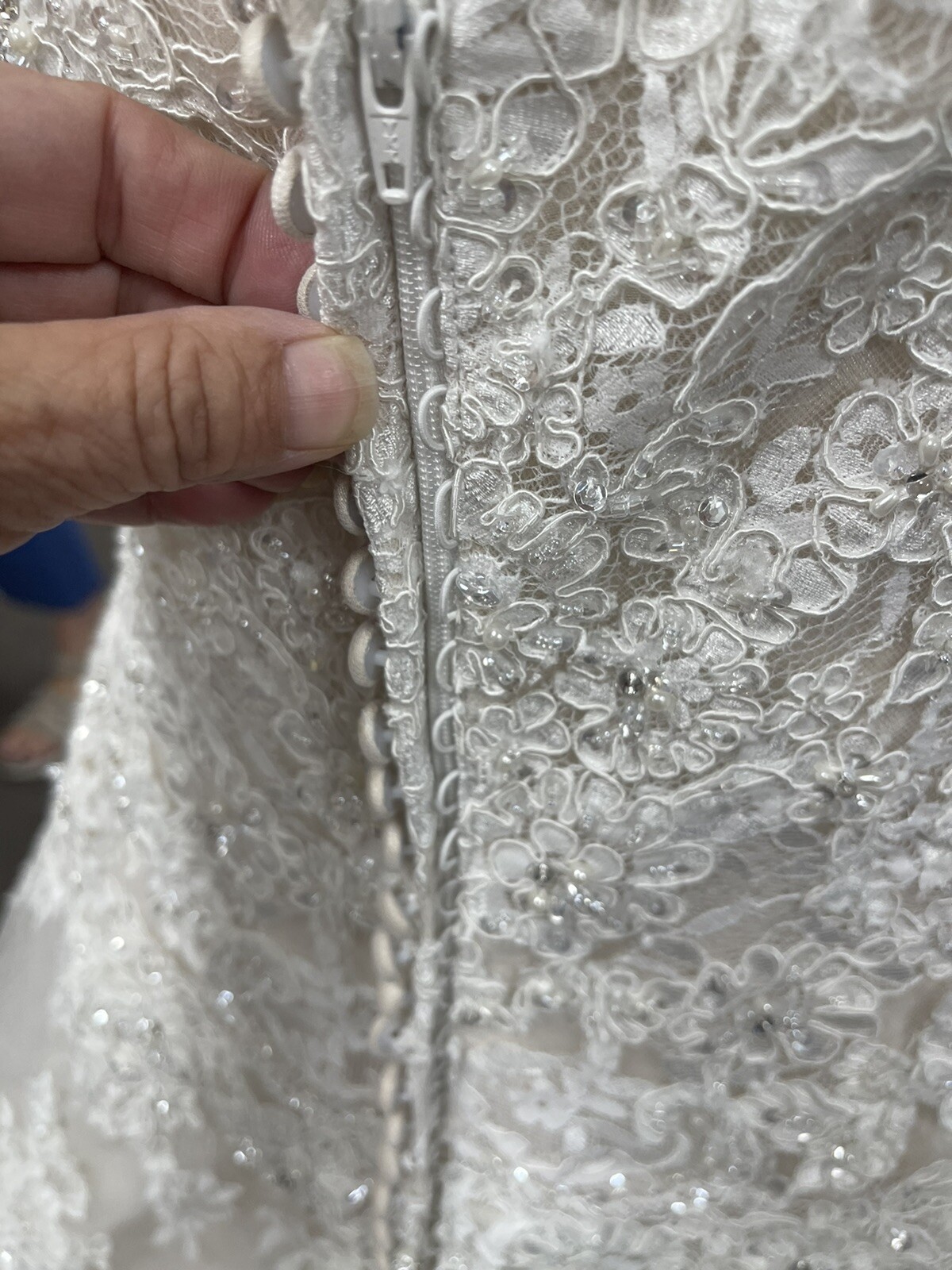 David Tutera Bridal Wedding Dress Sz 18 Crystals beading, simply amazing Ivory