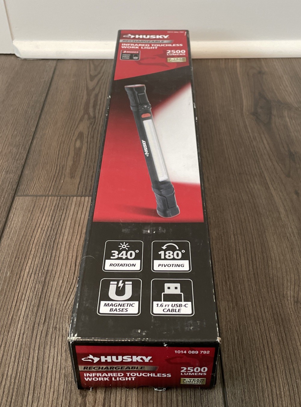 Husky LED Infrared Touchless Work Light Rechargeable 2500 Lumens Magnetic Bases