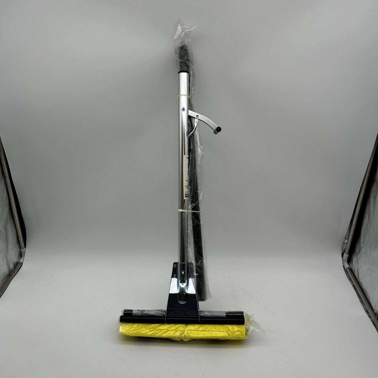 Rubbermaid FG643500BRNZ Steel Roller Sponge Mop w/ Cellulose Sponge Head 6435